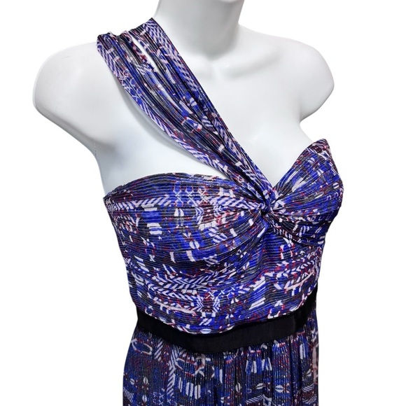 BCBG BGBGMAXAZRIA Inga One Shoulder SILK Printed Maxi Dress Sz 6 Whimsy Goth - Picture 5 of 13